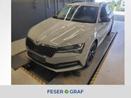 Skoda Superb, 2.0 TDI Combi Sportline 4xSHZ VC Rear, Jahr 2021 - Köthen (Anhalt)