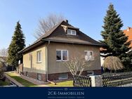Top saniertes Einfamilienhaus in Blankenfelde, 5 Zimmer, 2 Bäder, Pool, Garage, voll unterkellert! - Blankenfelde-Mahlow