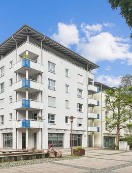 Kapitalanlage: Helle und gut geschnittene 1-Zimmer-Wohnung mit Balkon in guter Lage von Freital - Freital