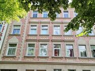 Kleines Apartment im Dachgeschoss des ruhig gelegenen Hinterhauses! - Halle (Saale)