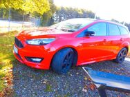 Ford Focus 1,5TDCi 88kW DPF ST-Line Red Turnier - Bad Münder (Deister)