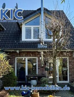 Stilvolle Doppelhaushälfte mit Sauna, Kamin & Garten in Overath-Immekeppel - Overath