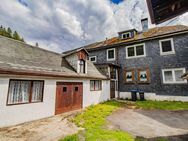 Zweifamilienhaus mit grünem Garten in idyllischer Lage an der Katze - Katzhütte