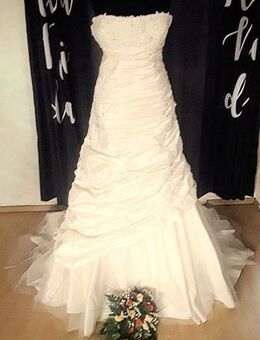 Brautkleid Gr.XL,IVORY, von affinity bridal - Hannover