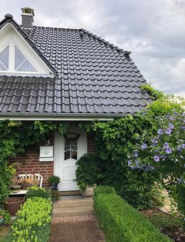 EIN-FAMILIEN-HAUS in ruhiger grüner Lage, mit Ausbaupotenzial - Potsdam