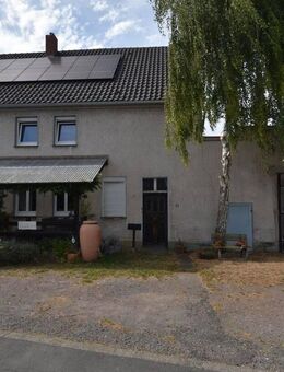 180 m² Wohnfläche und 7 Zimmer - sanierungsbedürftiges Haus mit Zukunft - Werl