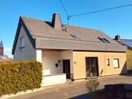 +++Ihr neues Zuhause in Gamlen - Zwei Häuser, ein großes Grundstück und unzählige Möglichkeiten+++ - Gamlen
