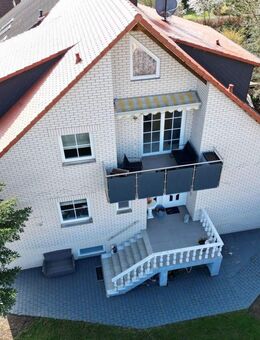 Exklusives großes 7 Zimmer Haus mit Anliegerwohnung - Kitzingen