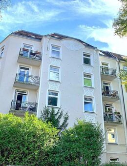 BEGEHRTER EPPENDORFER WOHNKLASSIKER: SANIERTE ALTBAUWOHNUNG MIT VIEL FLAIR - Hamburg