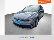 VW Golf, 1.5 VIII R-LINE eTSI 7, Jahr 2023 - Schwabach