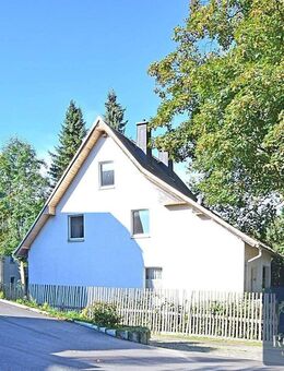 *WoW - Großzügiges Einfamilienhaus mit viel Potential in Schlettau + Garage, Gartenhaus uvm. - Schlettau