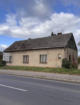 HORN IMMOBILIEN ++ großes Grundstück in Löcknitz mit abrissreifem Haus - Löcknitz