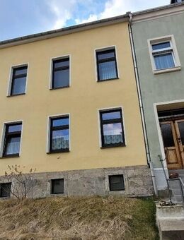 Modernisiertes MFH mit solider Substanz! - Markneukirchen