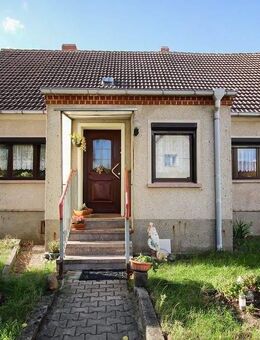 Schnäppchenhaus mit Potenzial und Ausbaureserve im Dachgeschoss! - Barby (Elbe)