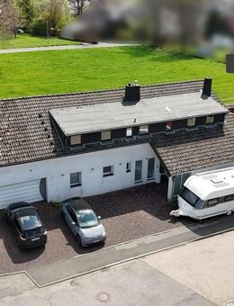 Viel Platz für die ganze Familie - Einfamilienhaus mit mehreren Stellplätzen in Simmerath-Kesternich - Simmerath