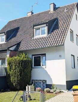 Großzügiges Ein- bis Zweifamilienhaus mit Garage und Garten! - Heinersreuth