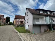 Vier-Zimmer-Wohnung in Adelshofen / OT Neustett - Adelshofen (Regierungsbezirk Mittelfranken)