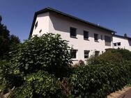 Großzügige 4- Zi.-Wohnung mit Garten, Balkon und Garage in Pfarrkirchen - Pfarrkirchen