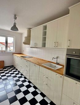 Wunderschöne 3-Zimmer Wohnung mit Balkon zu vermieten. - Schönefeld