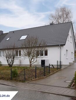 Sanierte Doppelhaushälfte in Kiel - Elmschenhagen || Allgäuer Straße || Lütt Immobilien Kiel - Kiel