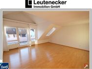 Wohntraum über den Dächern: Moderne 4-Zimmer-Dachgeschoss-Maisonettewohnung - Remseck (Neckar)