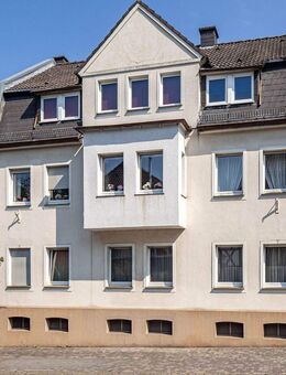 Großzügige 4-Zimmer-Dachgeschosswohnung mitten in der Neheimer Innenstadt! - Arnsberg