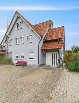 Nur eine Chance: Maisonette-Wohnung mit Gartenbereich, PV & Wallbox - Genug Platz für die Familie - Teningen