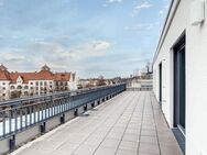 Schlüsselfertig: Exklusive Dachgeschossresidenz mit umlaufender Terrasse - München