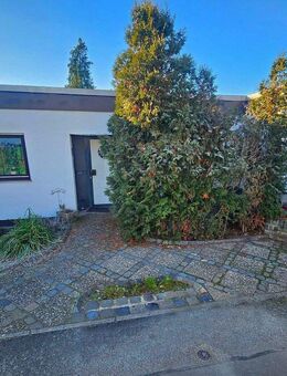 Charmanter Reihen-Bungalow mit Garten in verkehrsberuhigter und familienfreundlicher Wohnlage - Rodgau