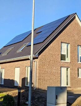 *Absolut ruhig und modern wohnen* *Neubau-DHH mit grünem Fußabdruck* - Elmshorn