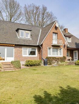 Zweifamilienwohnhaus in Traumlage mit unverbaubarer Fernsicht in Petershagen-Neuenknick - Petershagen