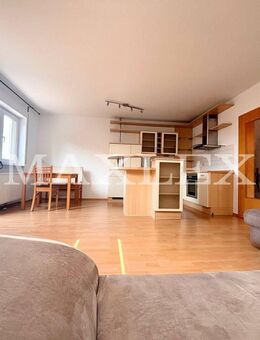 Vermietete 2,5-Zimmer-Wohnung über zwei Ebenen - Salzweg