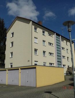 ! Meersburg ! Schöne und sonnige 3-Zimmer-Wohnung mit großem Balkon in See-Nähe. - Meersburg