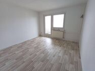 Moderne 3-Zimmer-Wohnung mit Balkon in Plauen - Plauen