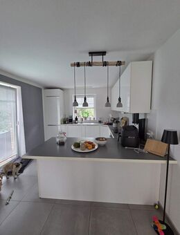 Stilvolles Einfamilienhaus mit umweltfreundlicher Ausstattung in traumhafter Umgebung - Bienenbüttel