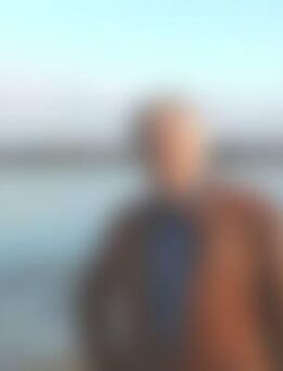 Liv*** - Halle (Saale)