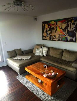 Exklusive Penthouse-Wohnung mit großzügiger Terrasse und atemberaubendem Ausblick. - Fellbach