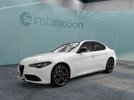 Alfa Romeo Giulia, 2.0 Turbo Veloce Sportpaket HarmanKardon, Jahr 2024 - München