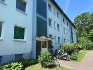 WIR HABEN SANIERT // 3 Zimmer im 1. Obergeschoss mit Balkon // Bilder folgen - Duisburg