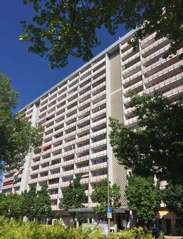 SANKT AUGUSTIN in zentraler Lage, 3 Zi.-ETW, Küche, Diele, Bad, großer Balkon, ca. 75 m² Wfl. mit TG - Sankt Augustin