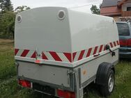 Unverwüstlicher Anhänger mit Haube gebremst, TÜV neu - Untergruppenbach