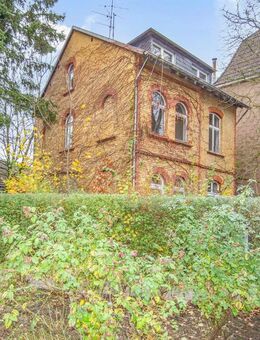 Sanierungsbedürftiges Zweifamilienhaus ca. 117 m² mit Garten und Terrasse in Mülheim - Speldorf - Mülheim (Ruhr)