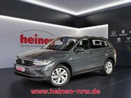 VW Tiguan, 1.5 TSI Move, Jahr 2023 - Werne