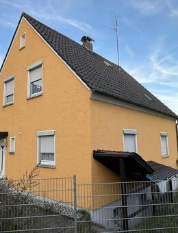 Gemütliches Einfamilienhaus in Fronberg zur Kapitalanlage oder Eigennutzung - Schwandorf