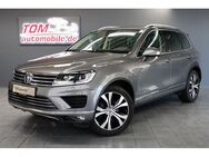 VW Touareg 3.0 TDI Executive TerrainTech 4M VOLL*SLÜ - Hainichen (Sachsen)