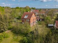 KENSINGTON - Exklusiv - Einzigartiges Einfamilienhaus mit Einliegerwohnung auf 2486 qm Grundstück - Milower Land