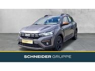 Dacia Sandero, Stepway Extreme TCe heizung, Jahr 2024 - Hof