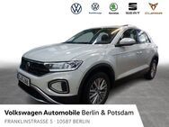 VW T-Roc, 1.0 TSI Life Digi Parklenk, Jahr 2022 - Berlin