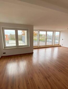 Zauberhafte Wohnung im Zentrum mit großer Dachterrasse und phantastischen Ausblick! - Güstrow