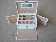 Songmics Schmuckschatulle Schmuckkasten Schmuck-Organizer 3 Ebenen weiß beige - Niddatal